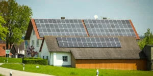 Jak wybrać odpowiedni system zielonej energii do domu jednorodzinnego?